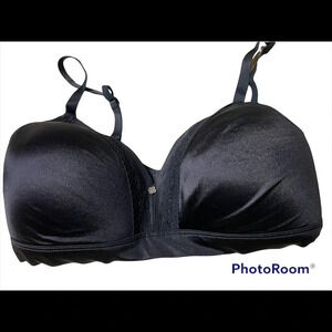 NWT Breezies Black Bra Sz L